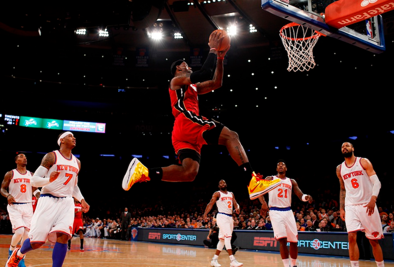 Illustration for article titled Roundup: What You Missed The Weekend We Saw The Craziest Buzzer-Beater Ever
